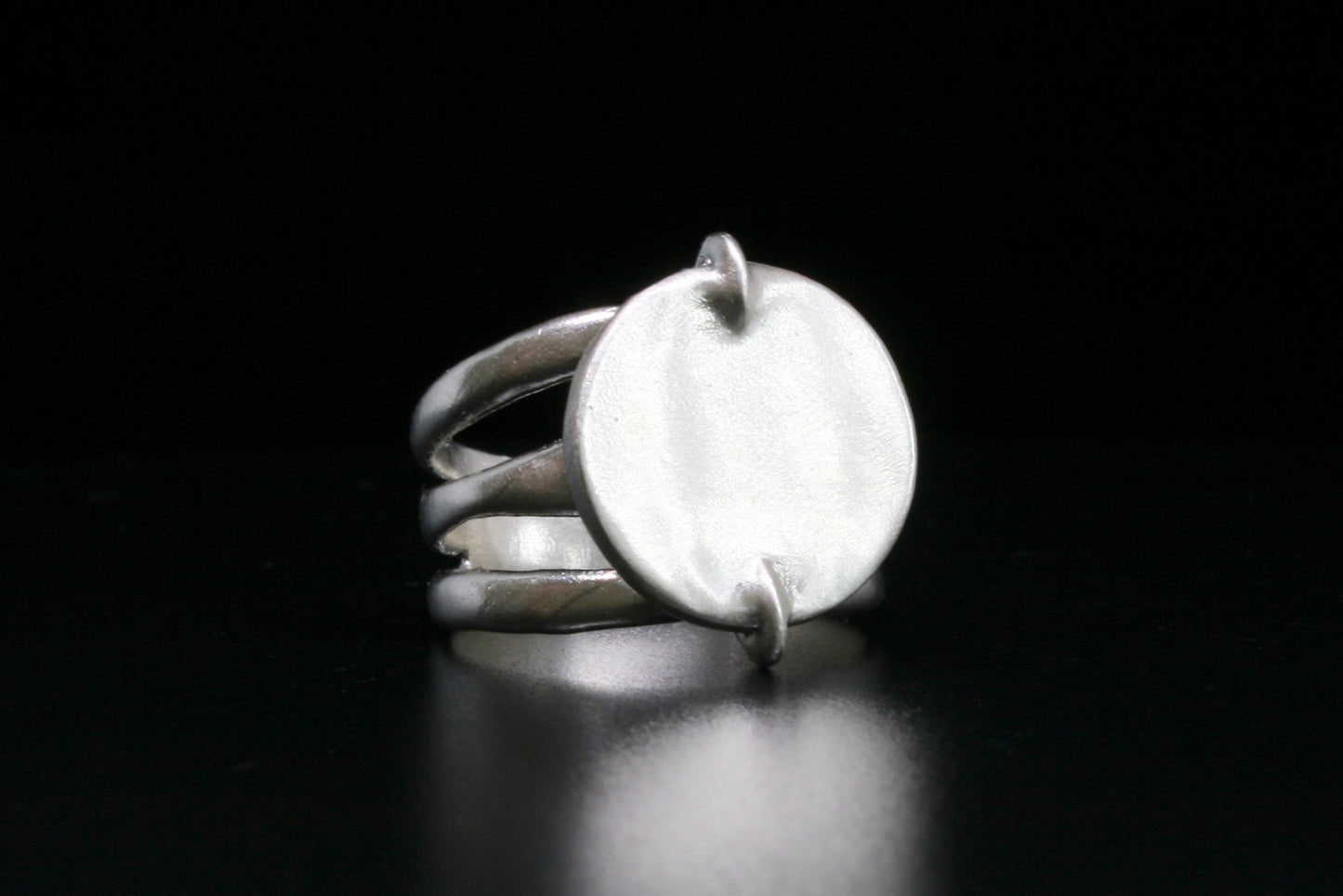 HOVER Ring