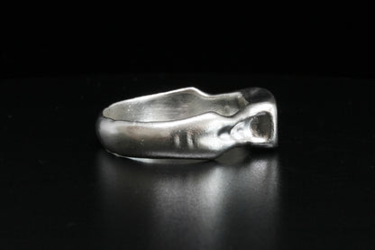 LAUREL Ring